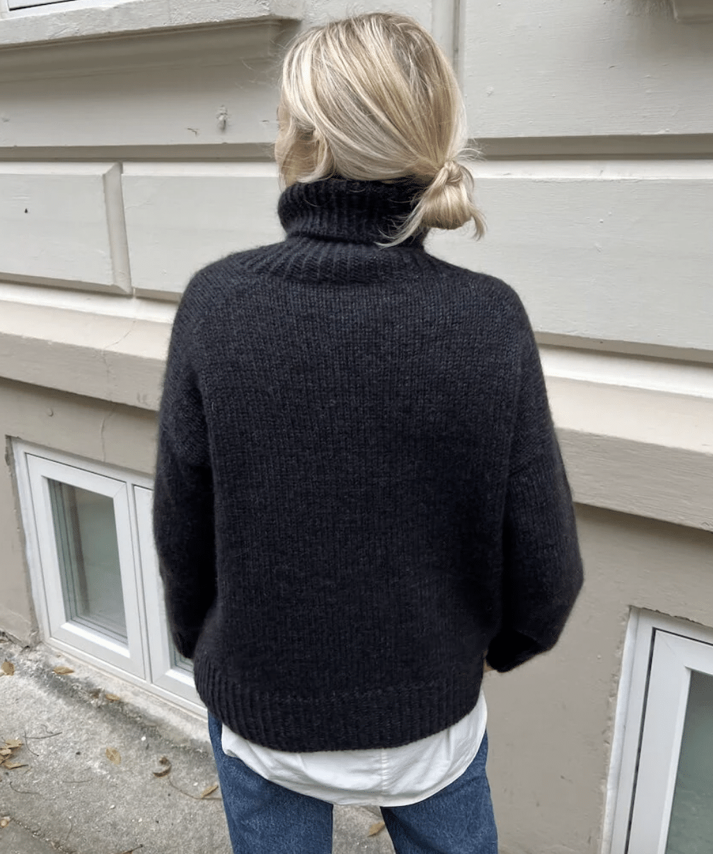 petiteknit_wednesday_sweater_wollpaket