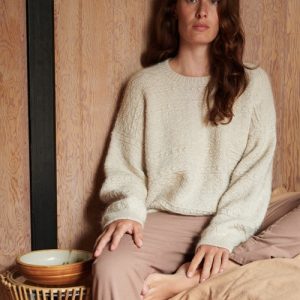 Peggy Sweater von Le Knit