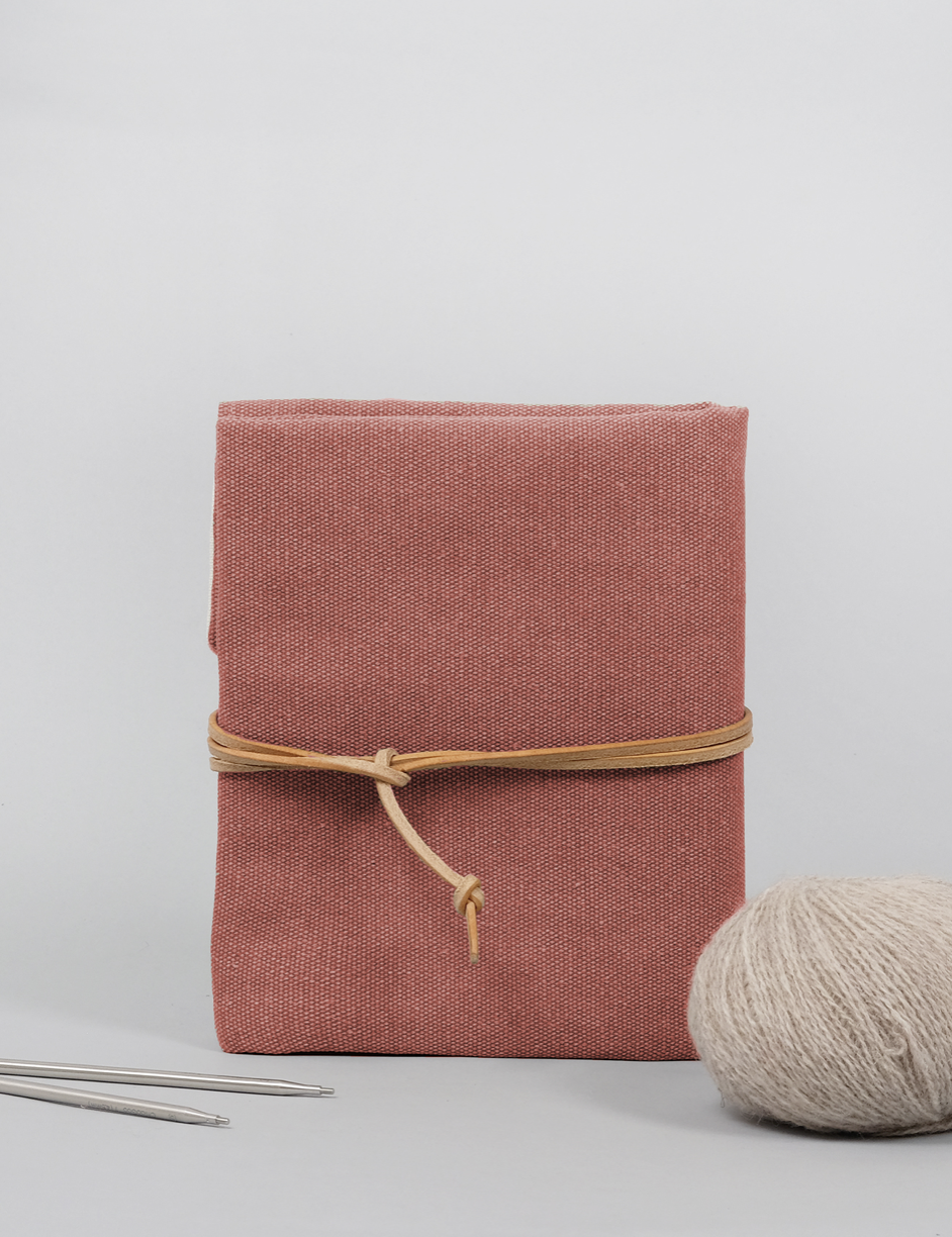 minuk_nadeltasche_zeigelrot minuk_nadeltasche_zeigelrot