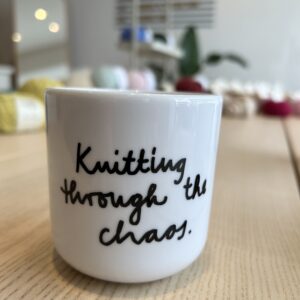 minuk_becher_knitting_through_the_chaos