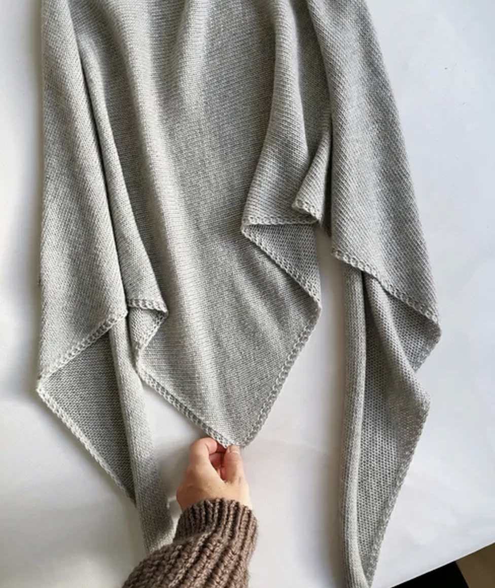 paula_m_easy_peasy_shawl_wollpaket