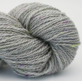 hey_mama_wolf_beara_4_fen_carr_grau