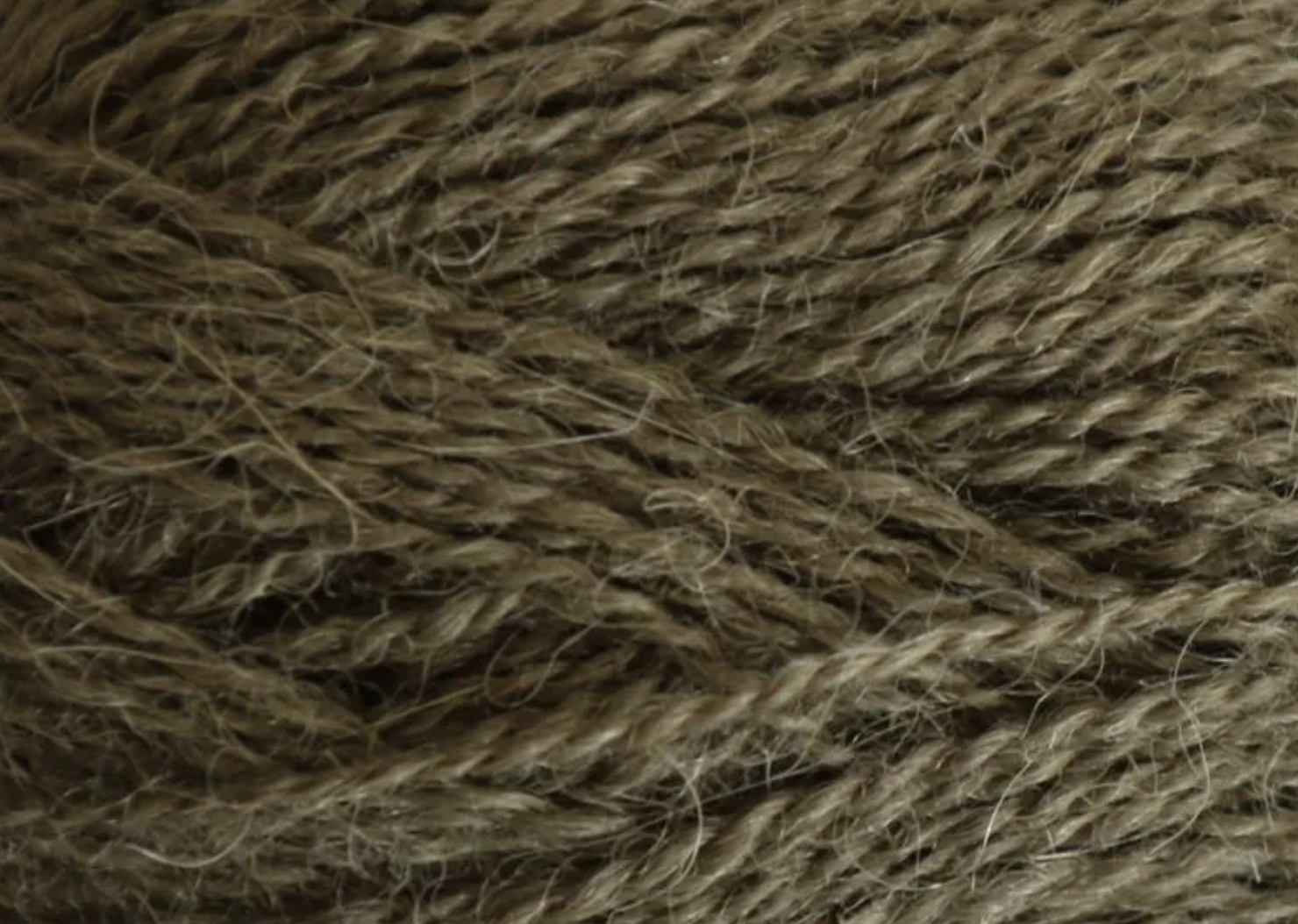 filcolana_alva_386_Olive_Noir